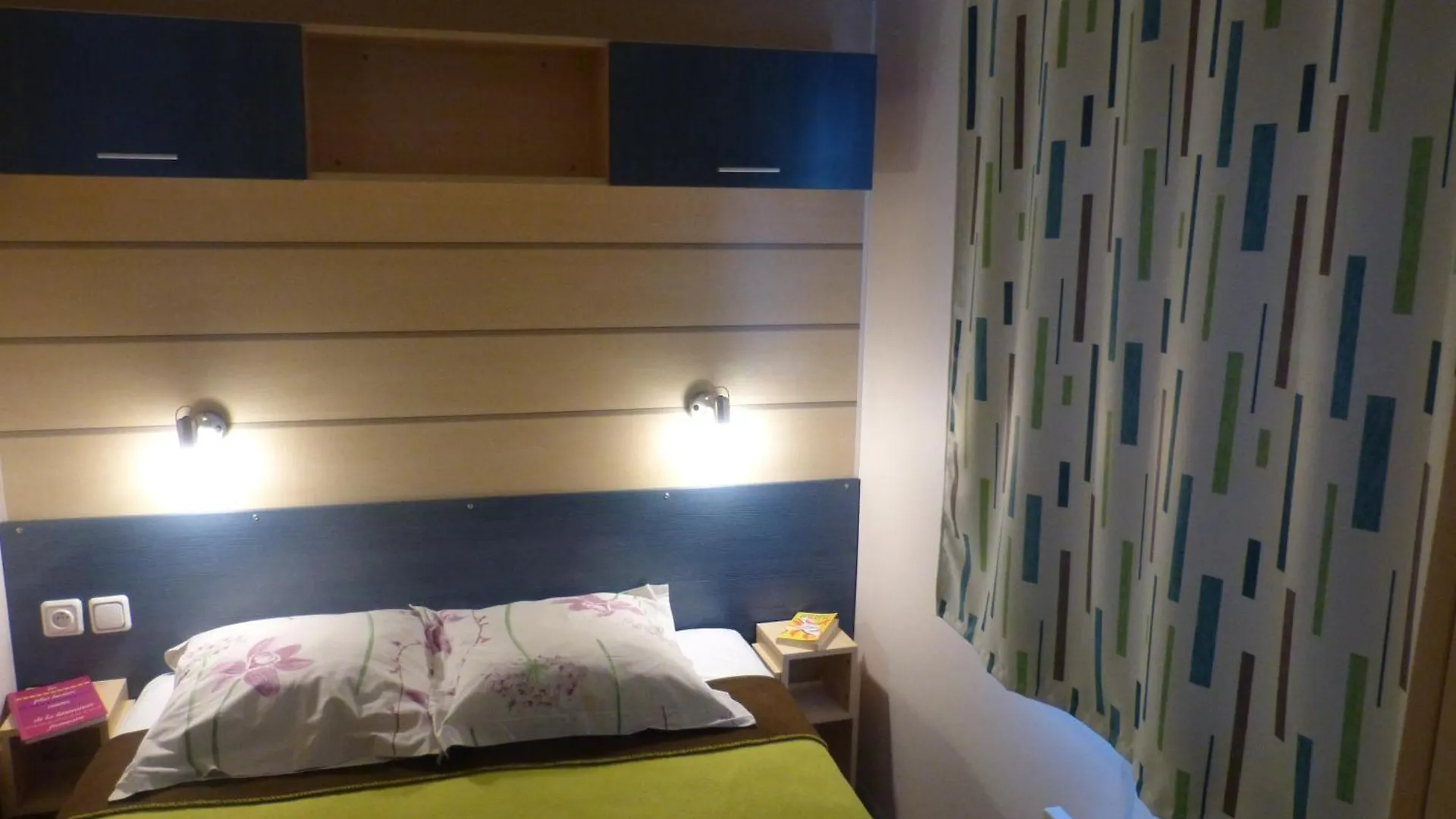 Camping Le Clos De La Lere Cayriech France