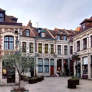  Appartement 2 Bedrooms In Old Lille! Frankrijk